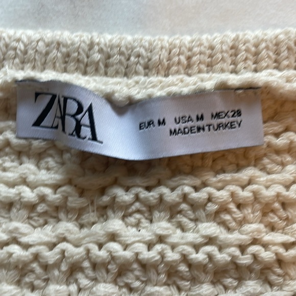 Zara Sweater - Picture 5 of 5